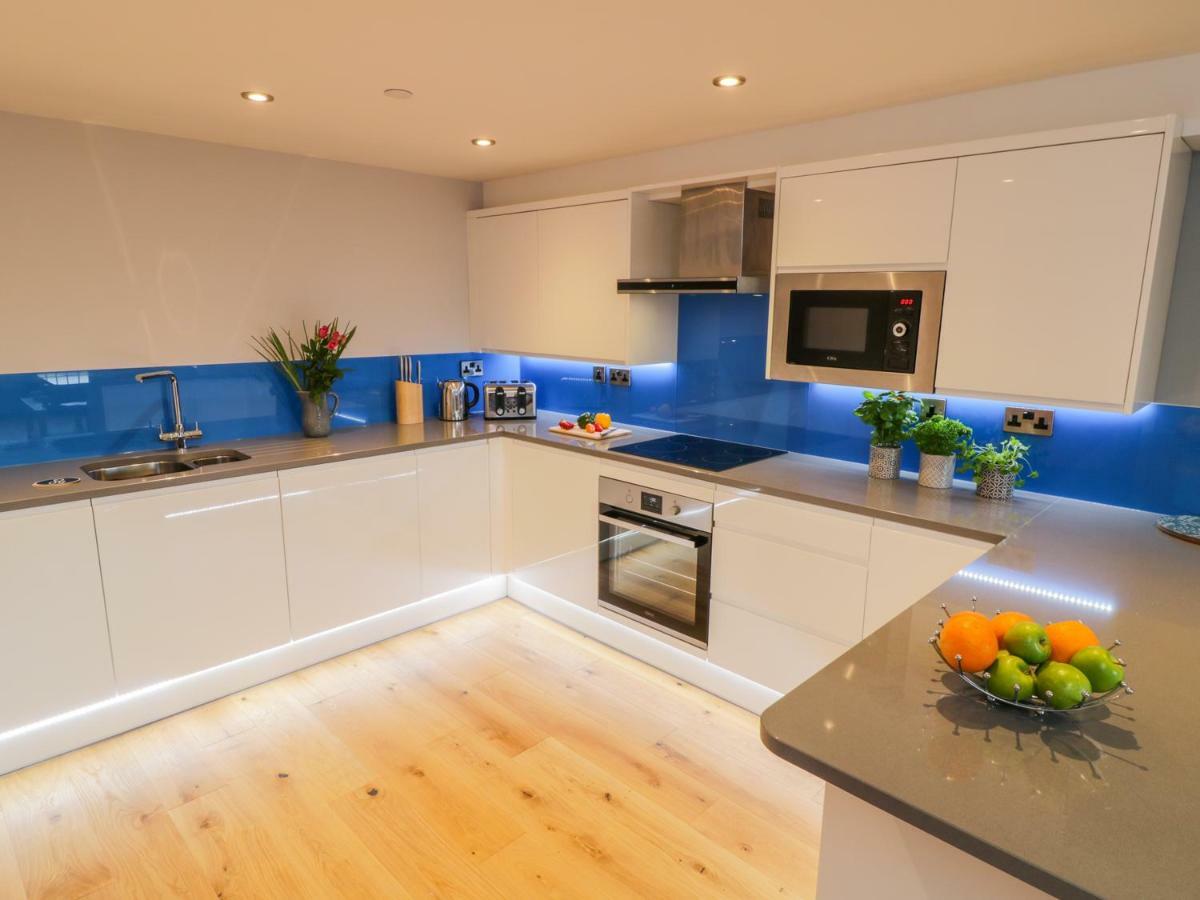 Blue Peter Engine Shed Apartment *